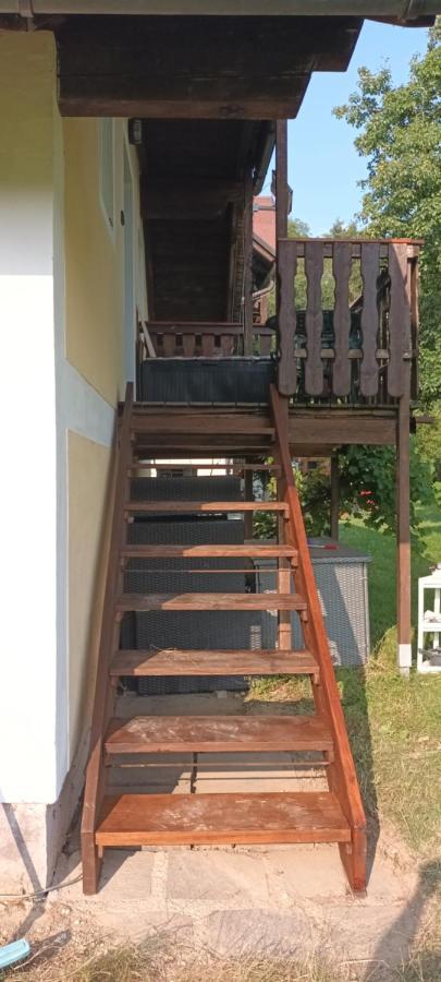 Hideaway Apartment Zell am Moos Bagian luar foto